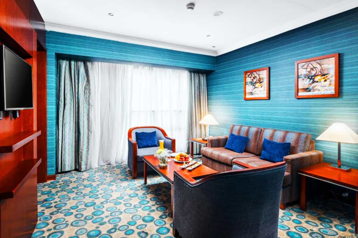 Spacious Suite Living 