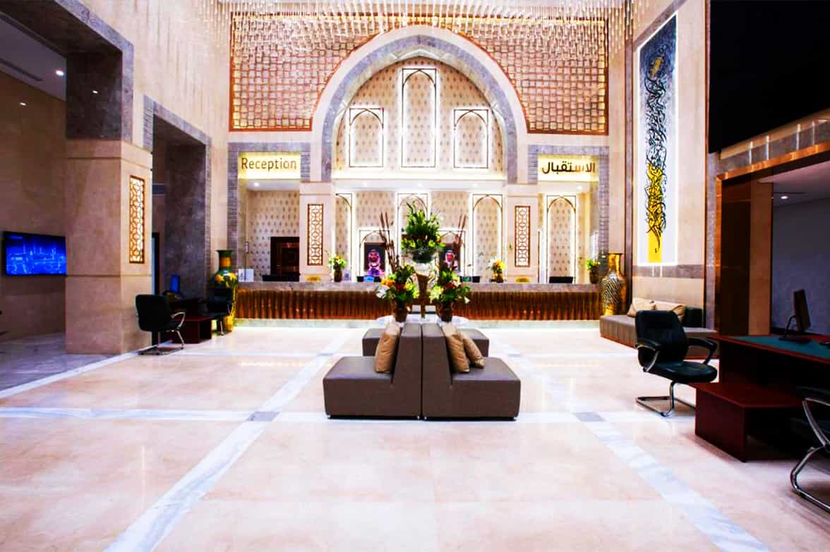 Deluxe Reception Area 