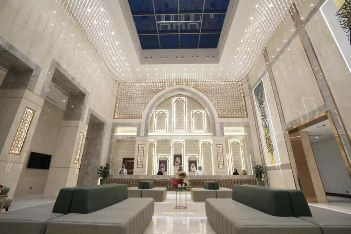 Refined Lobby And Reception 