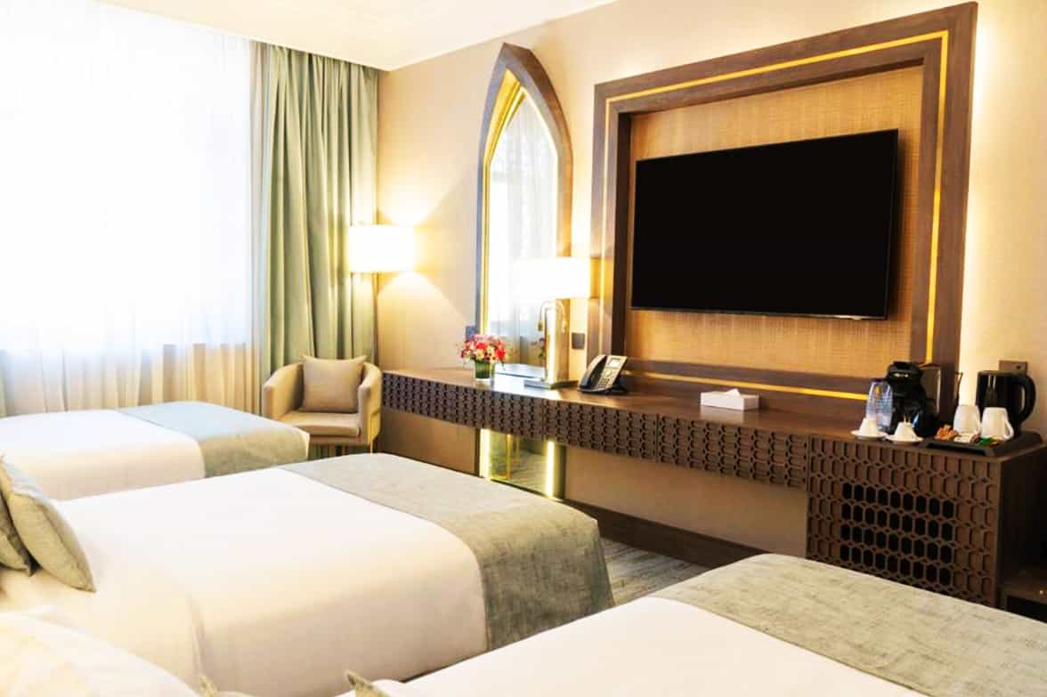 Royal Hotel Triple Room 