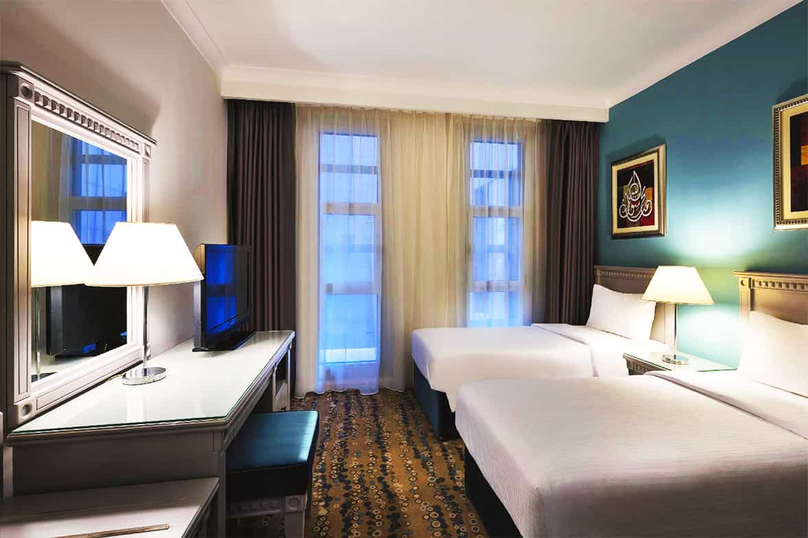 Regal Hotelbedroom 