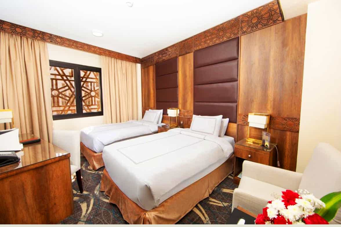 Bright Cozy Twin Room 