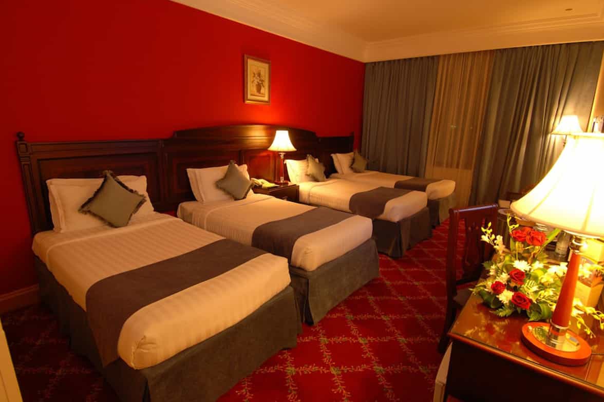 Inviting Bedroom Lighting 