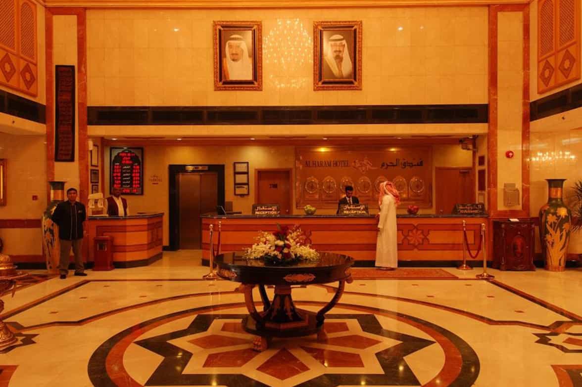 Madina Hotel Front Desk 
