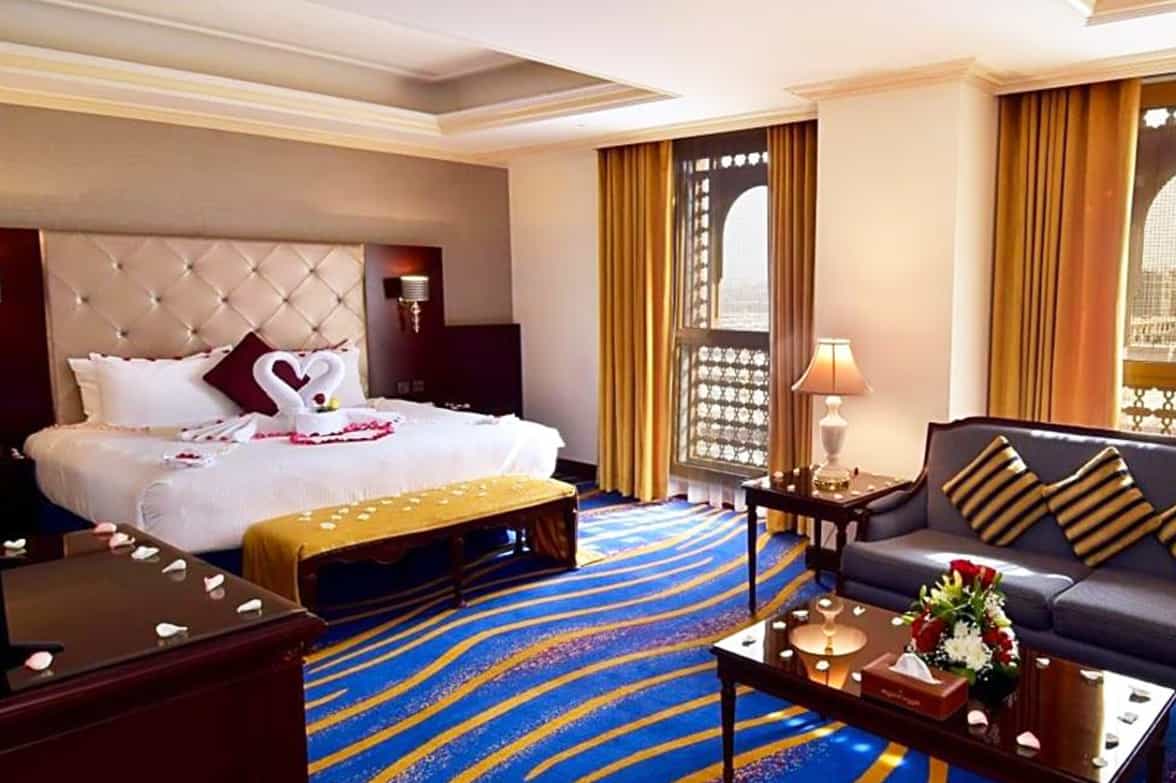 Luxury Hotel Room 