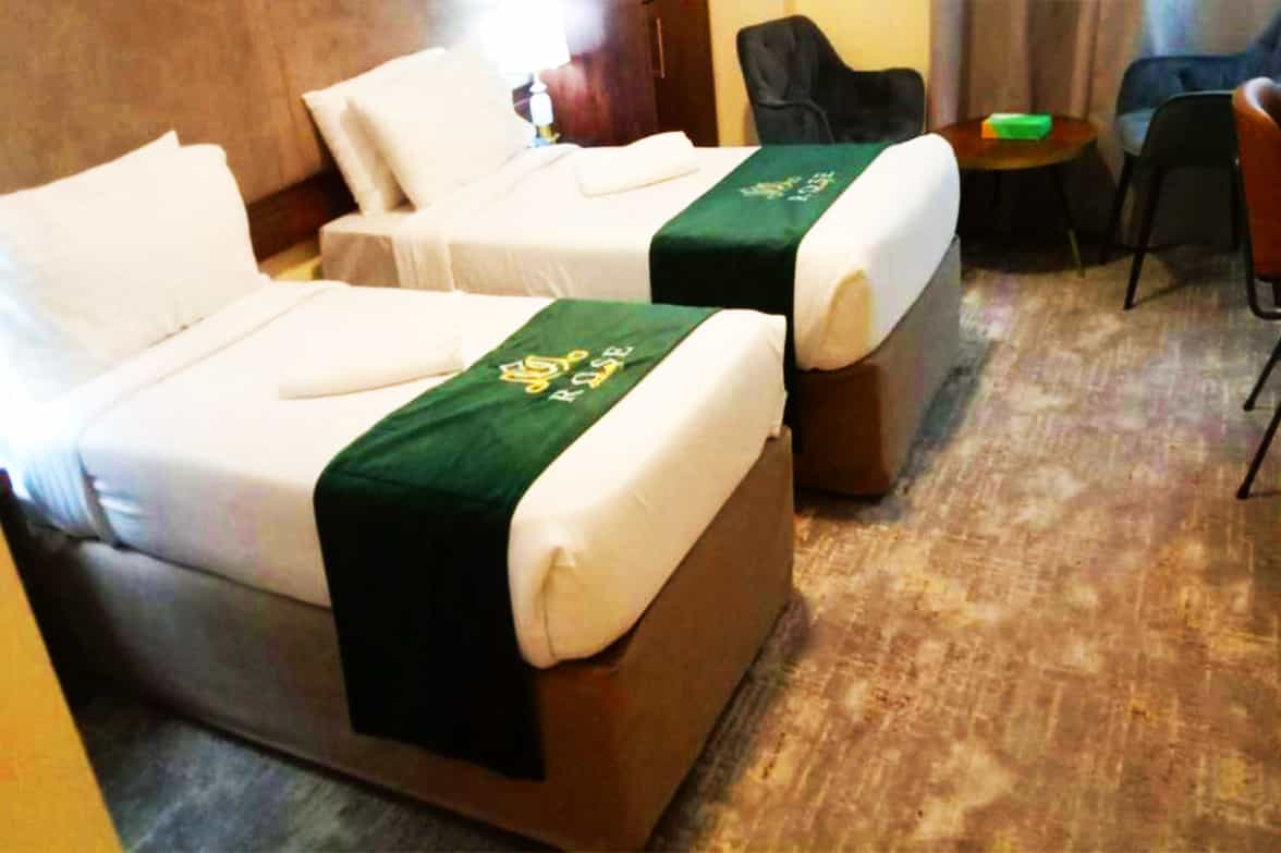 Executive Hotel Twin Room 