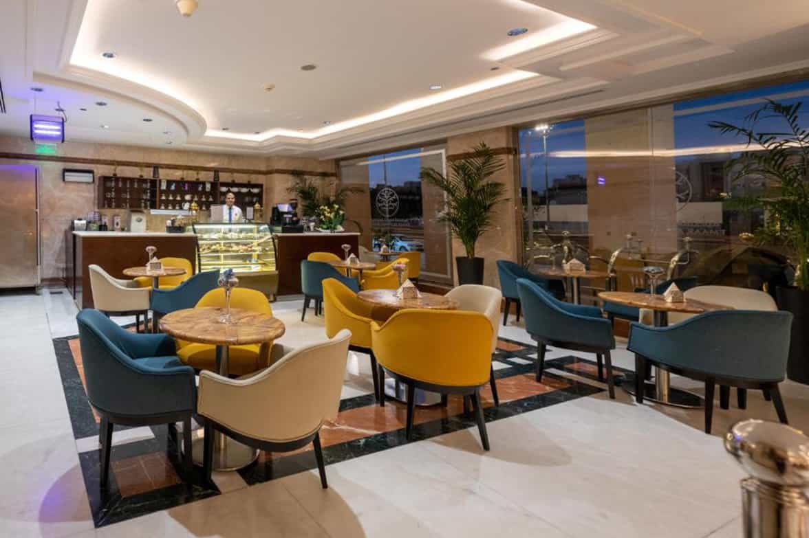 Crystal Dream Dining 