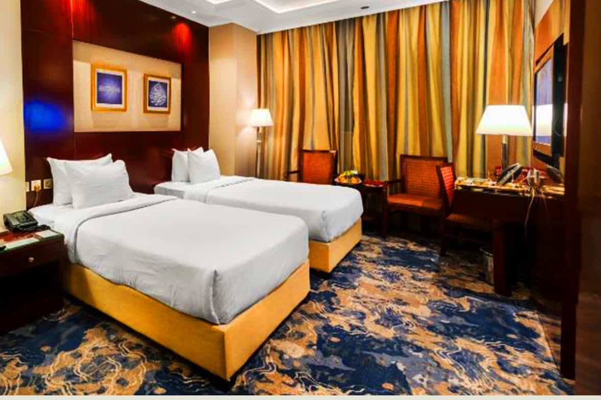 Topaz Paradise Twin Room 