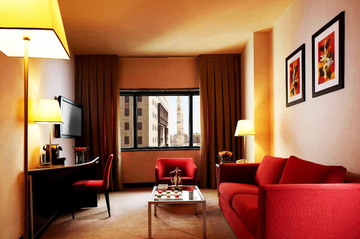 Hotel Room Emerald Interior 