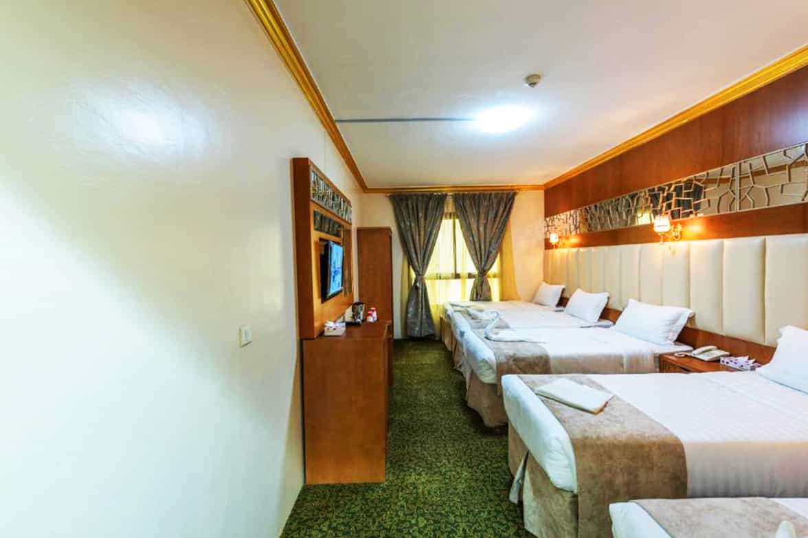 Grand Zowar Family Room 