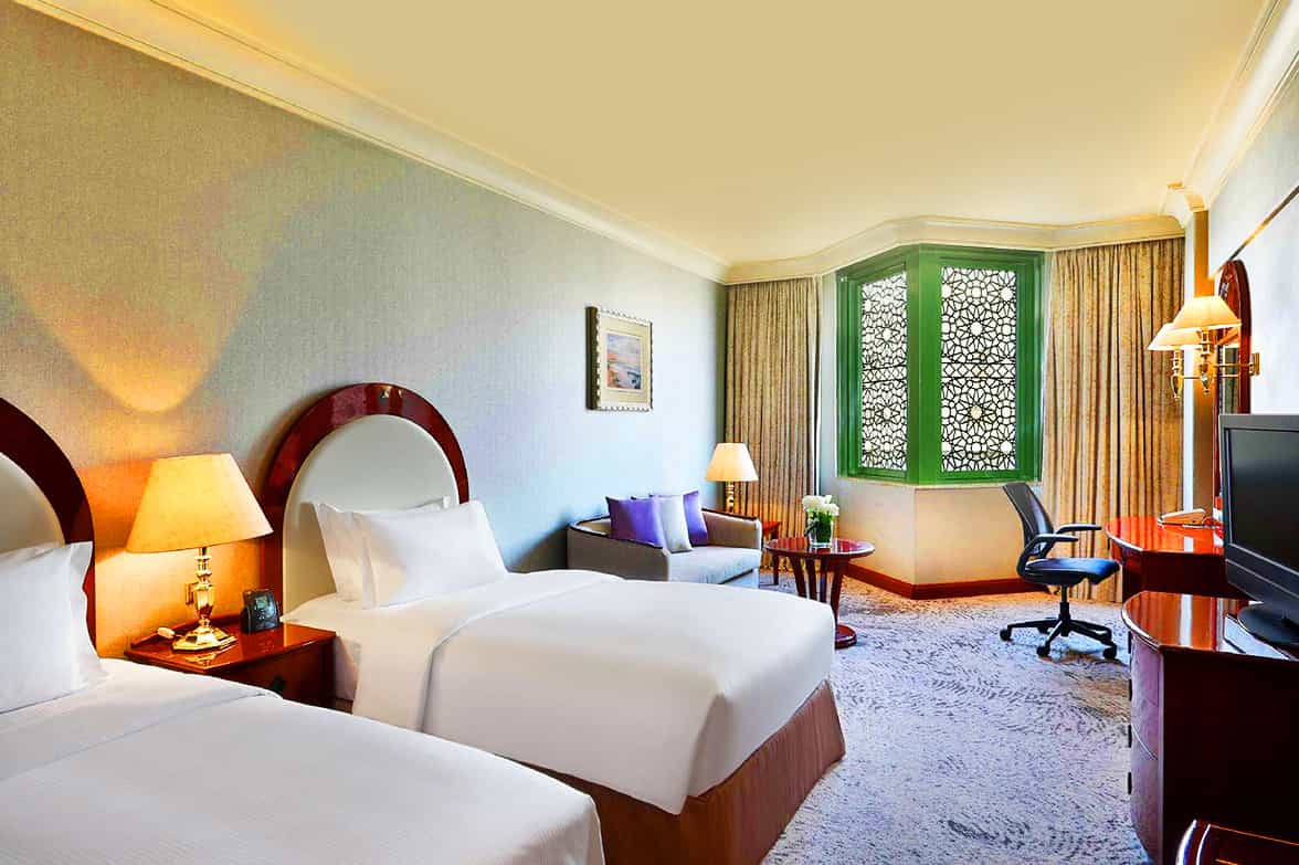Premium Twin Bedroom 