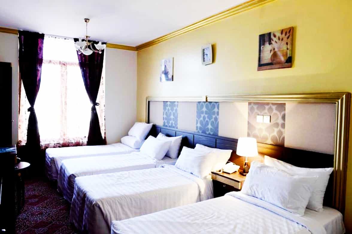 Luxury Quad Room Inviting Decor 