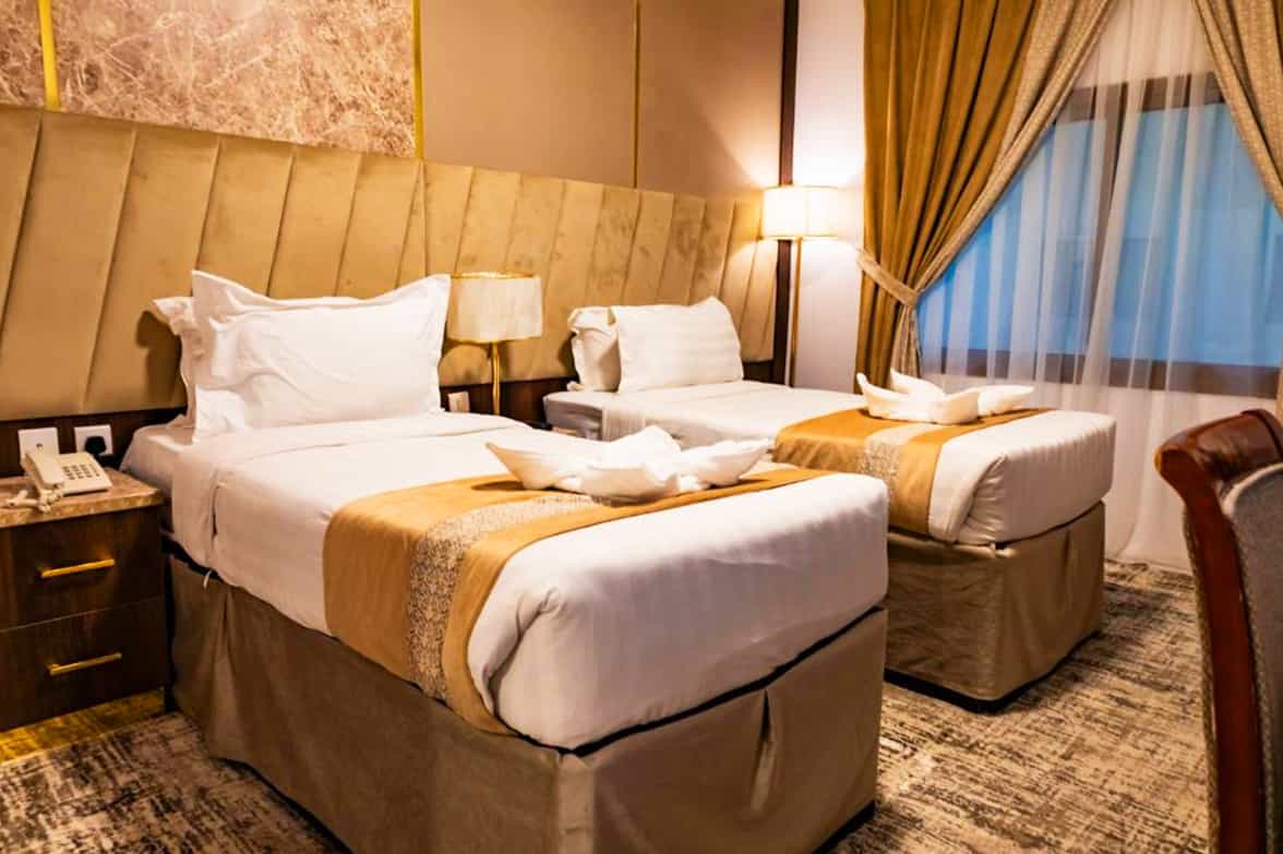 Luxury Room With Twin Bed 