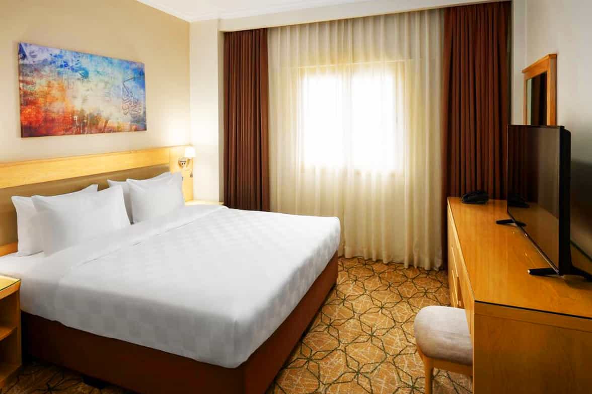 Saja Al Madinah Modern Room 