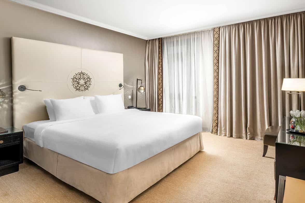 Beautifully Decorated Cozy King Room 