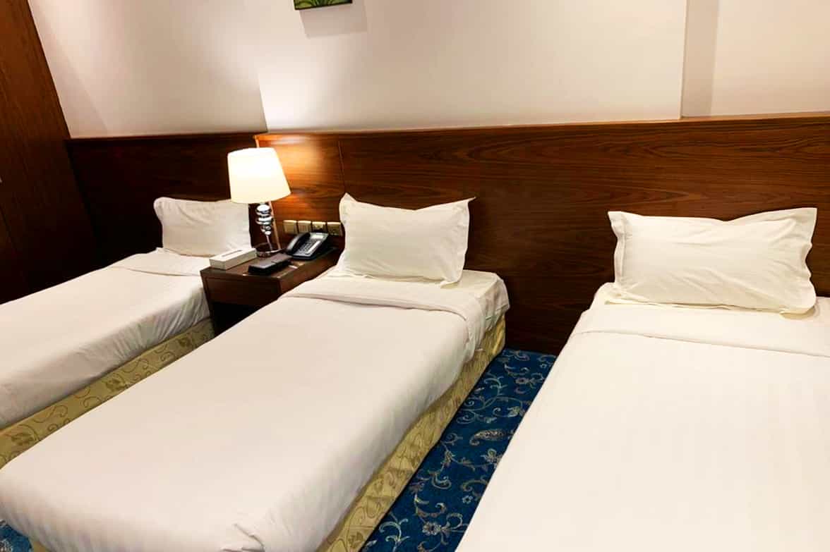 Lavish Hotel Triple Room 