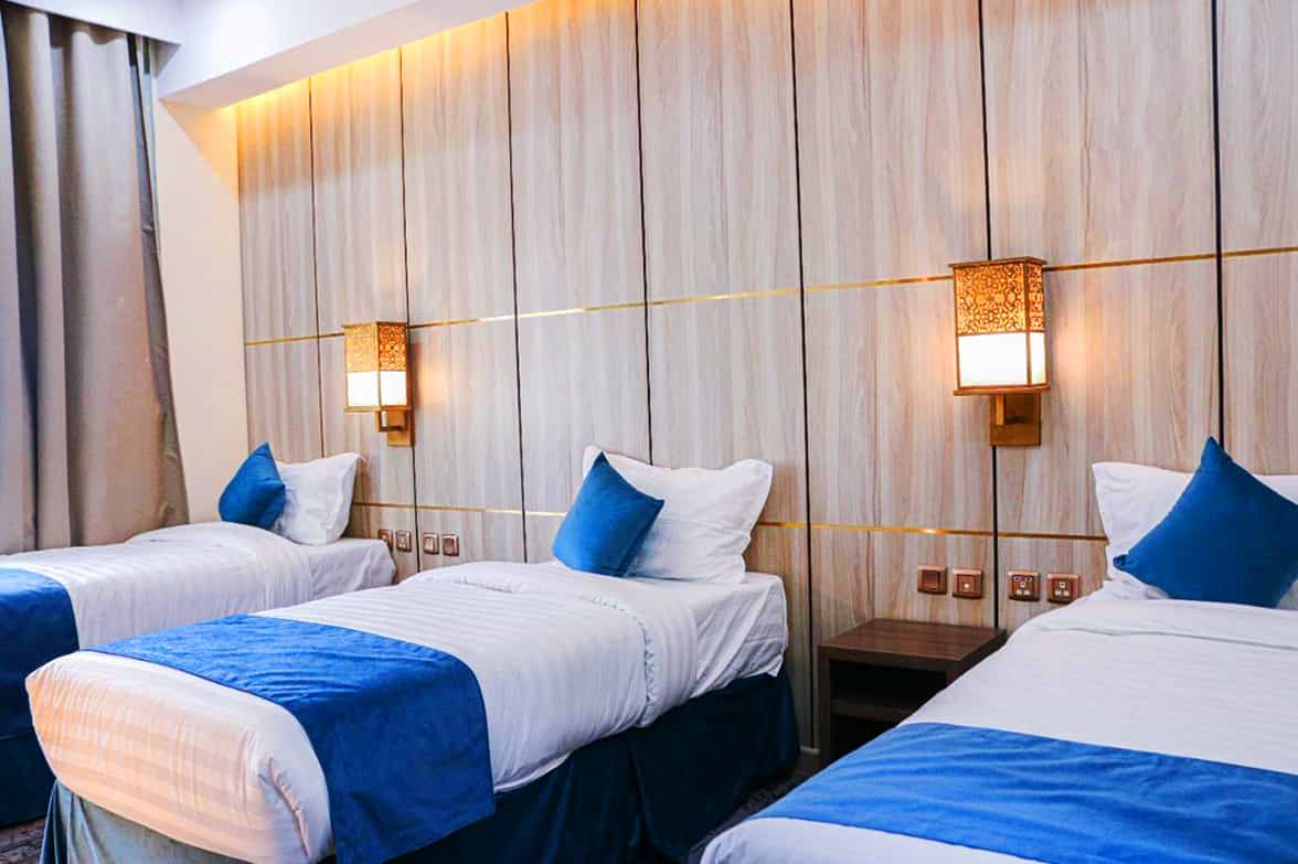 Refined Triple Room Decor 
