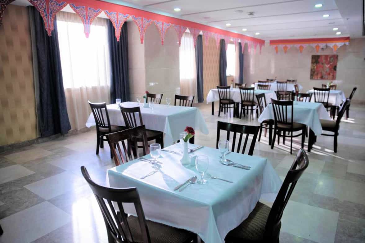 Bright Dining Setup 