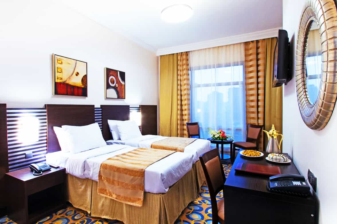 Sumptuous Twin Bright Room 