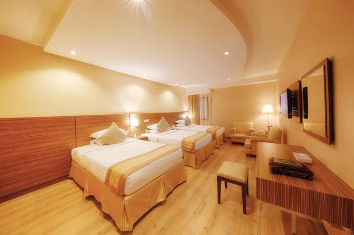 Classic Hotel Triple Queen Room 