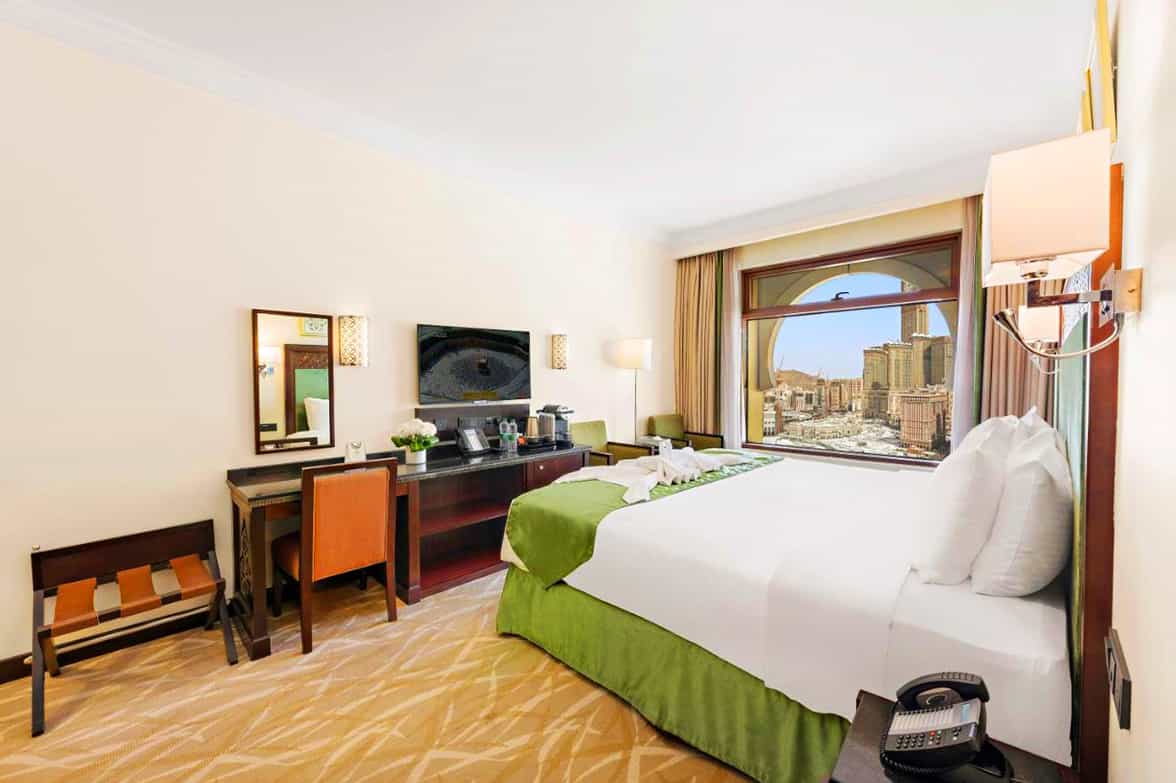Regal Bedroom Interior Arch Window 
