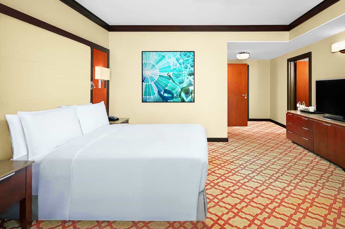 Crimson Decor Sky Bedroom 