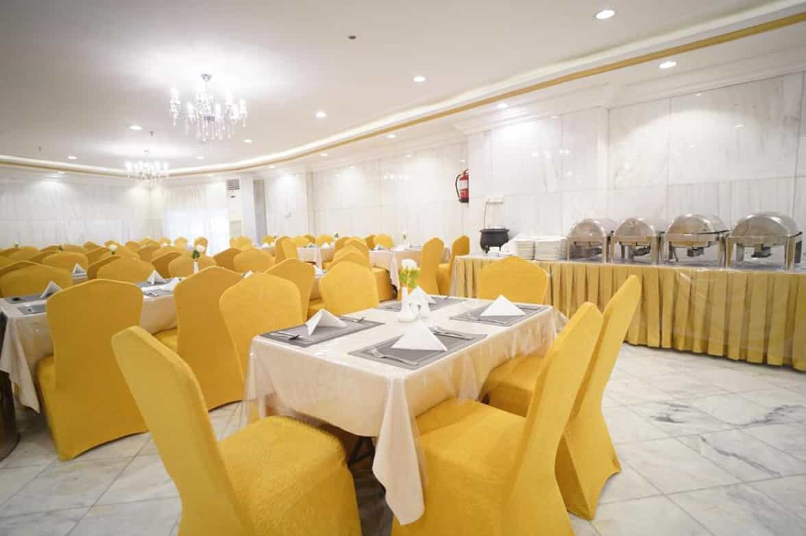 Royal Banquet Setting 