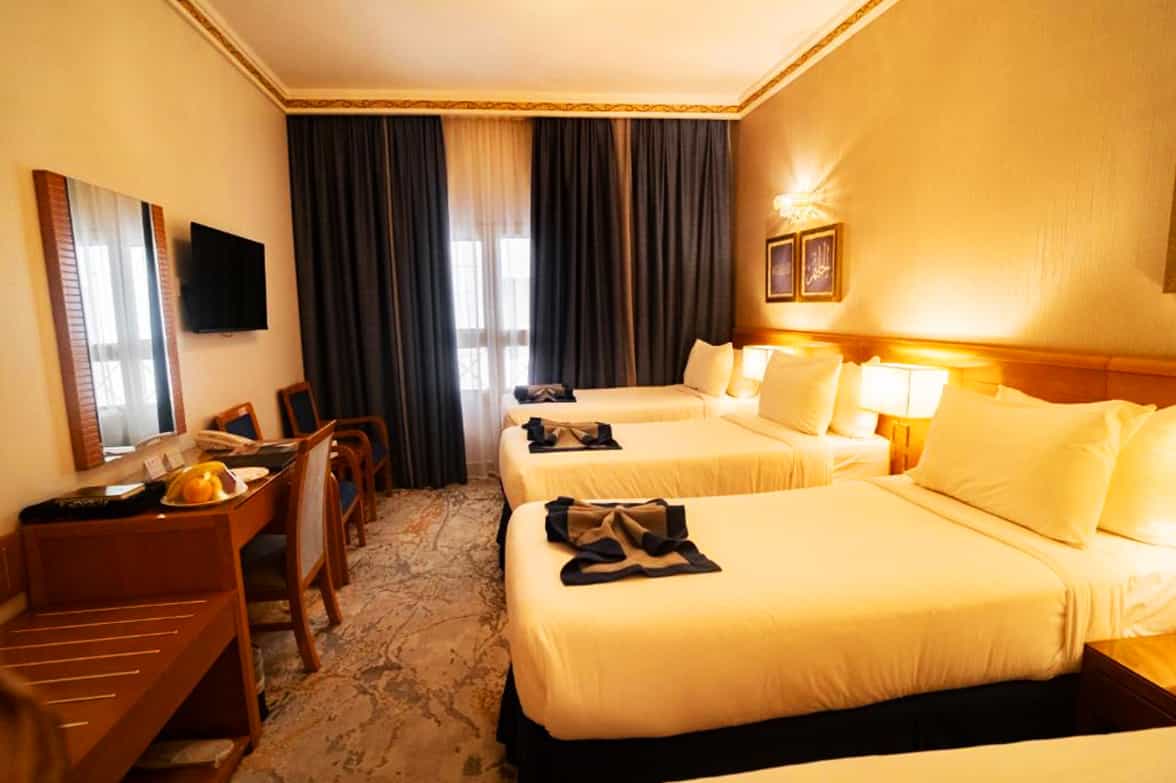 Spacious Hotel Group Stay 