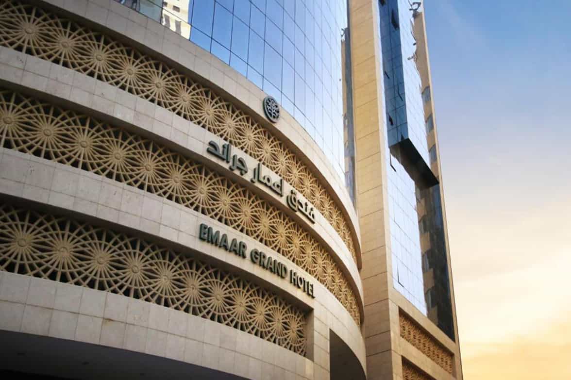 Stunning Hotel Emaar Grand Facade 