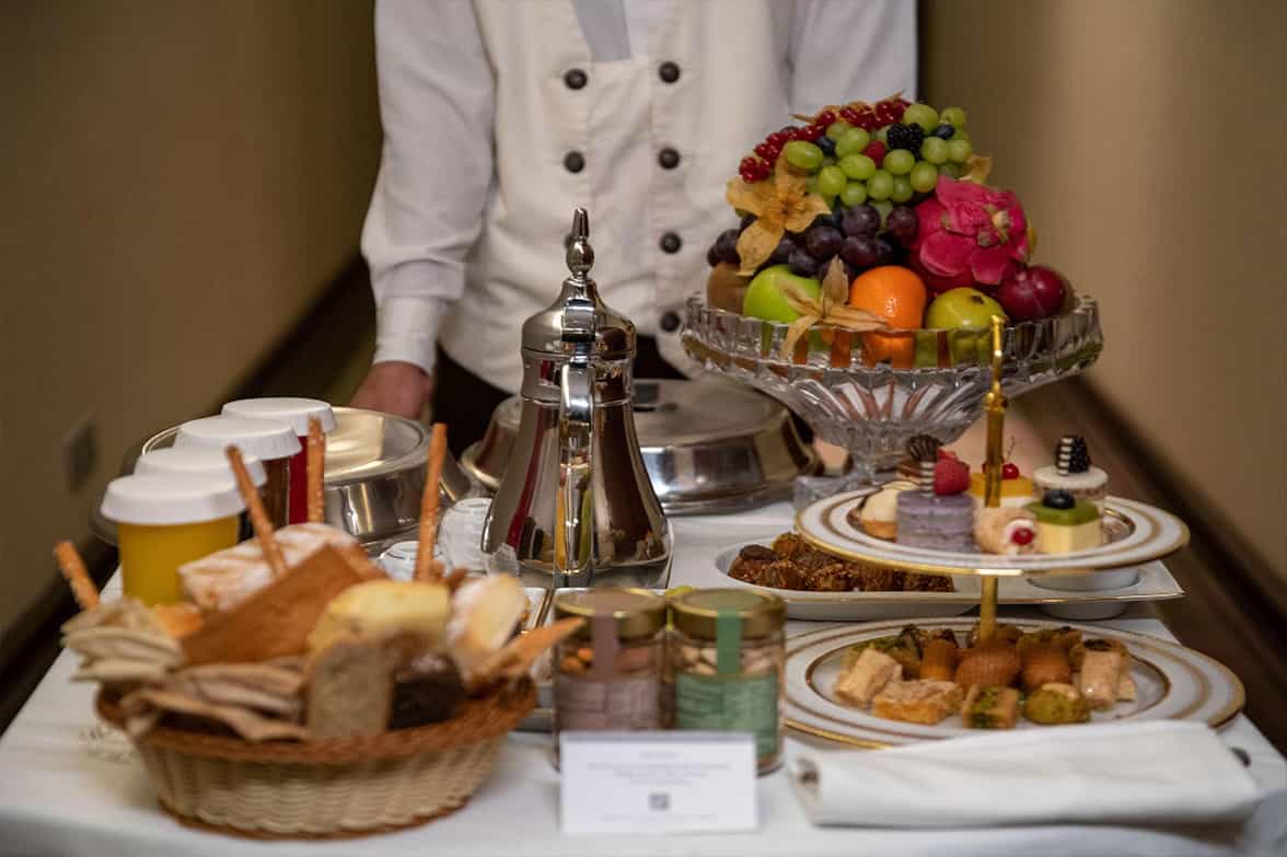 Delicious Room Service Delivery 