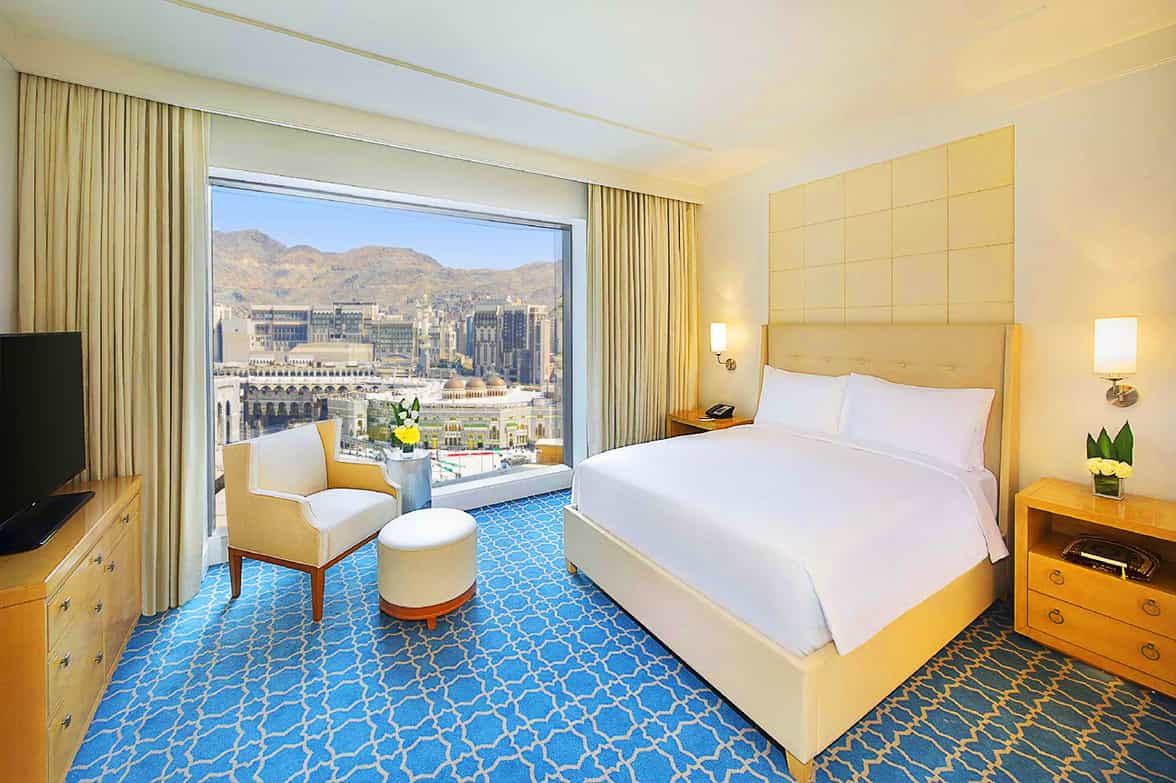 Golden Dream View Chamber 