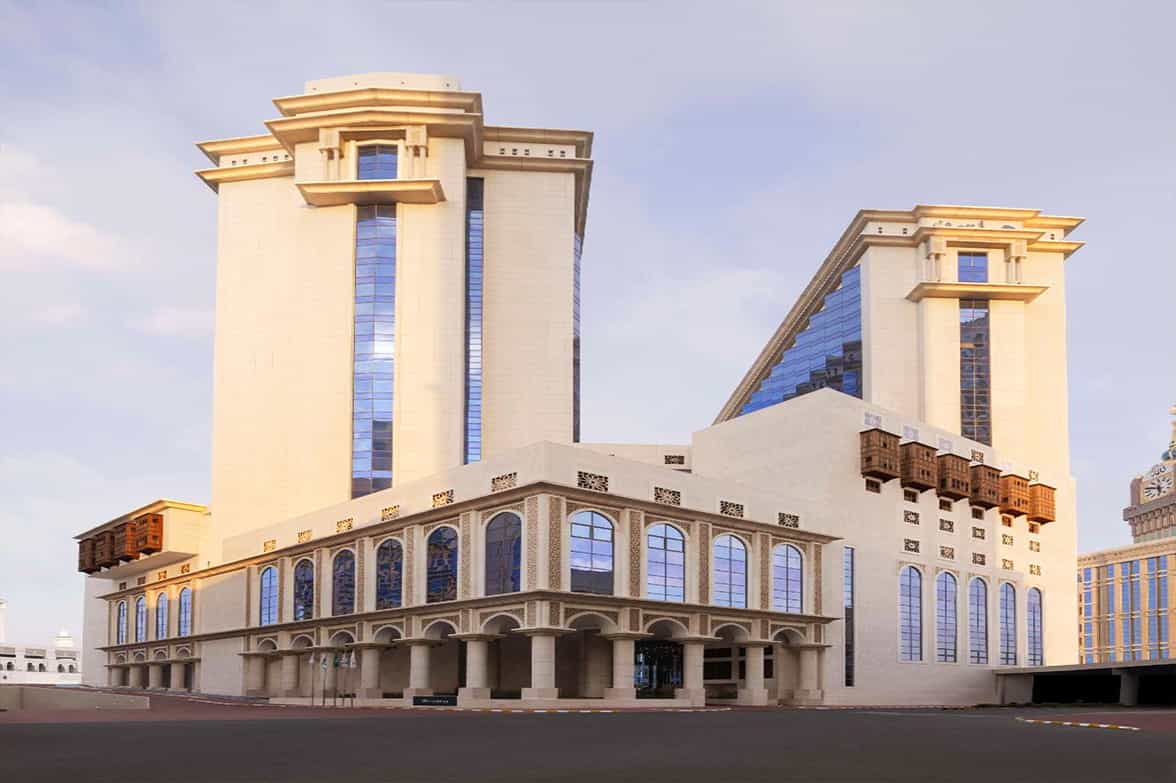 Hilton Makkah Beautiful Front 