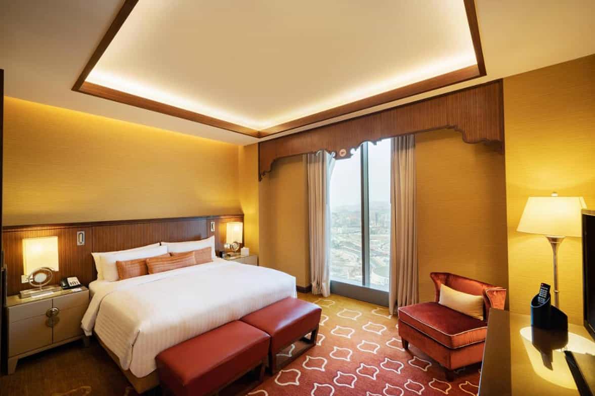 Royal Bedroom Crimson Suite 