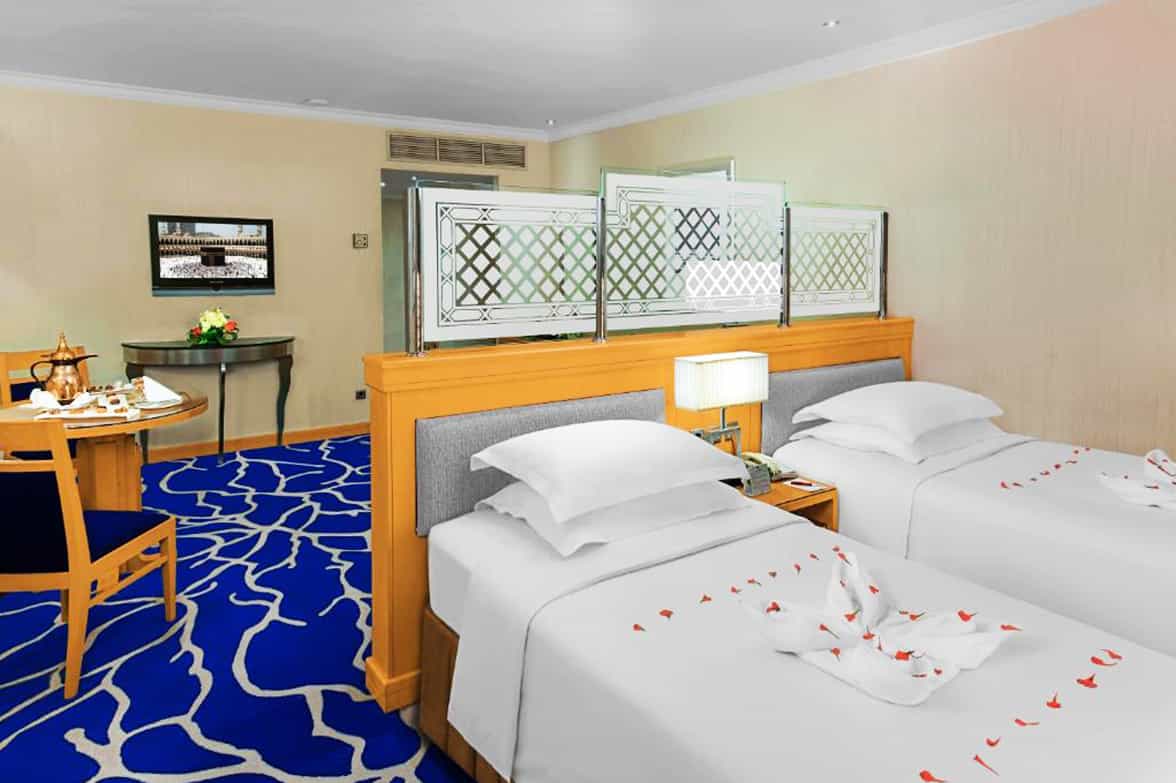 Moonlight Cove Room 
