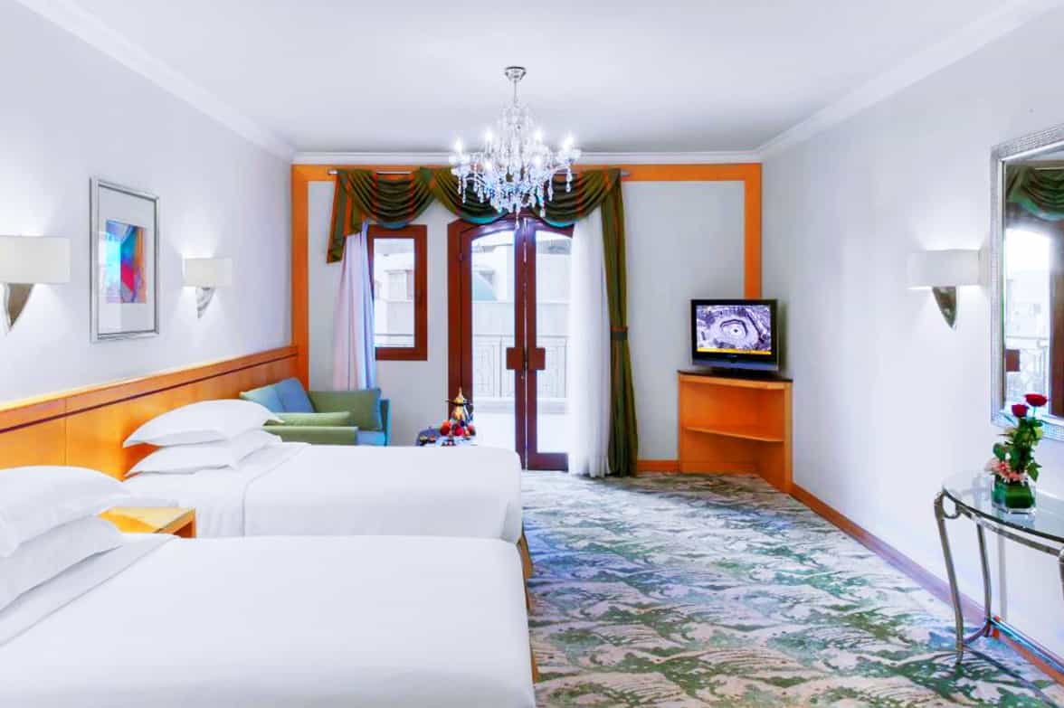 Moonlit Vista Room With Balcony 