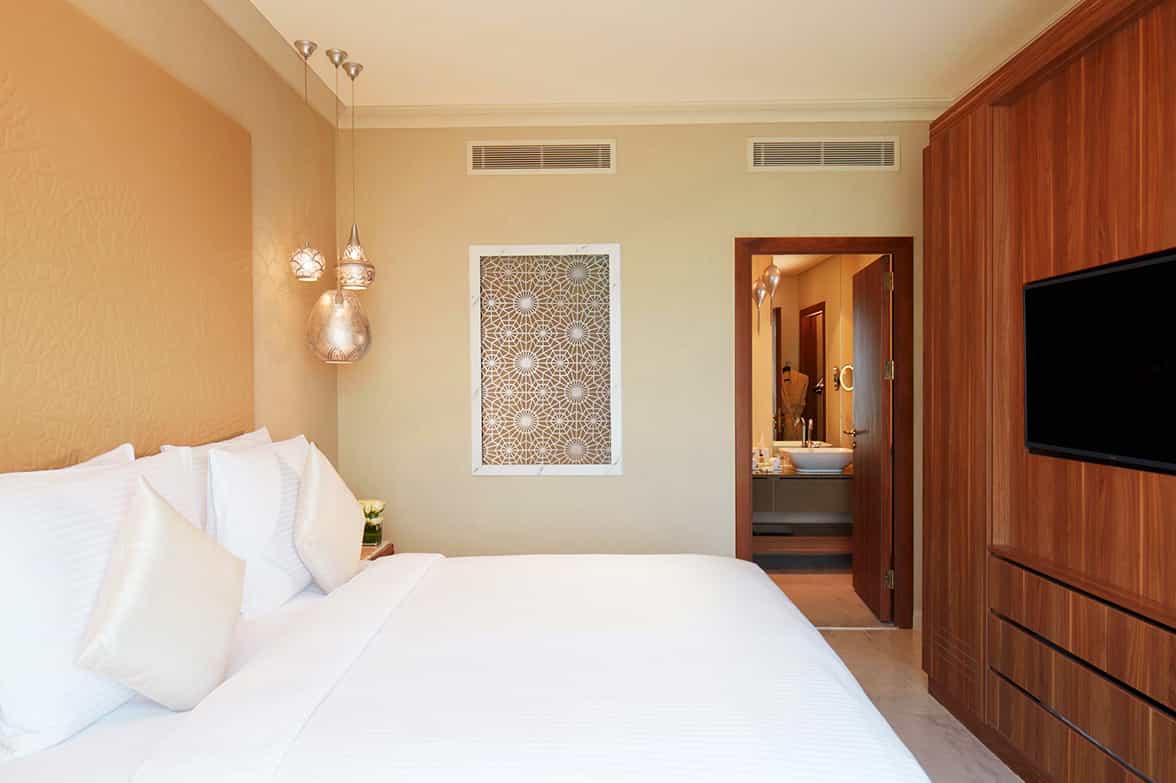 Opulent Resting Chamber Washroom 