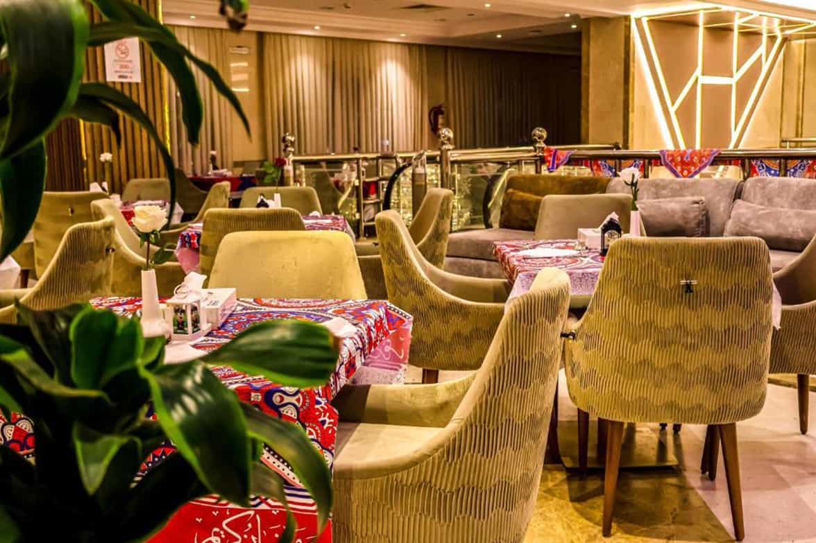 Grand Spacious Dining Area
