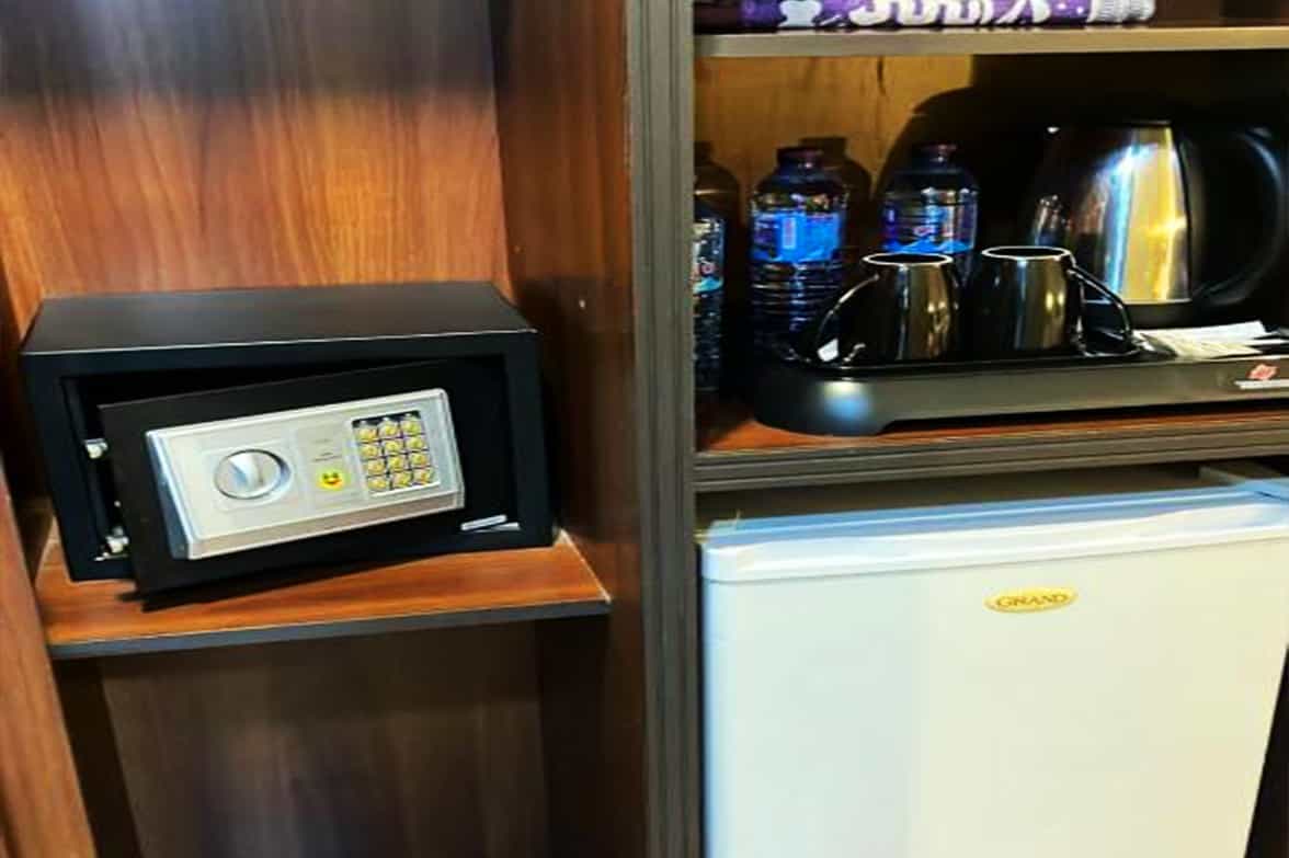 Hotel Room Amenities