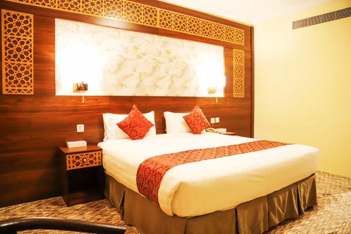 Lavish King Sleeper Room