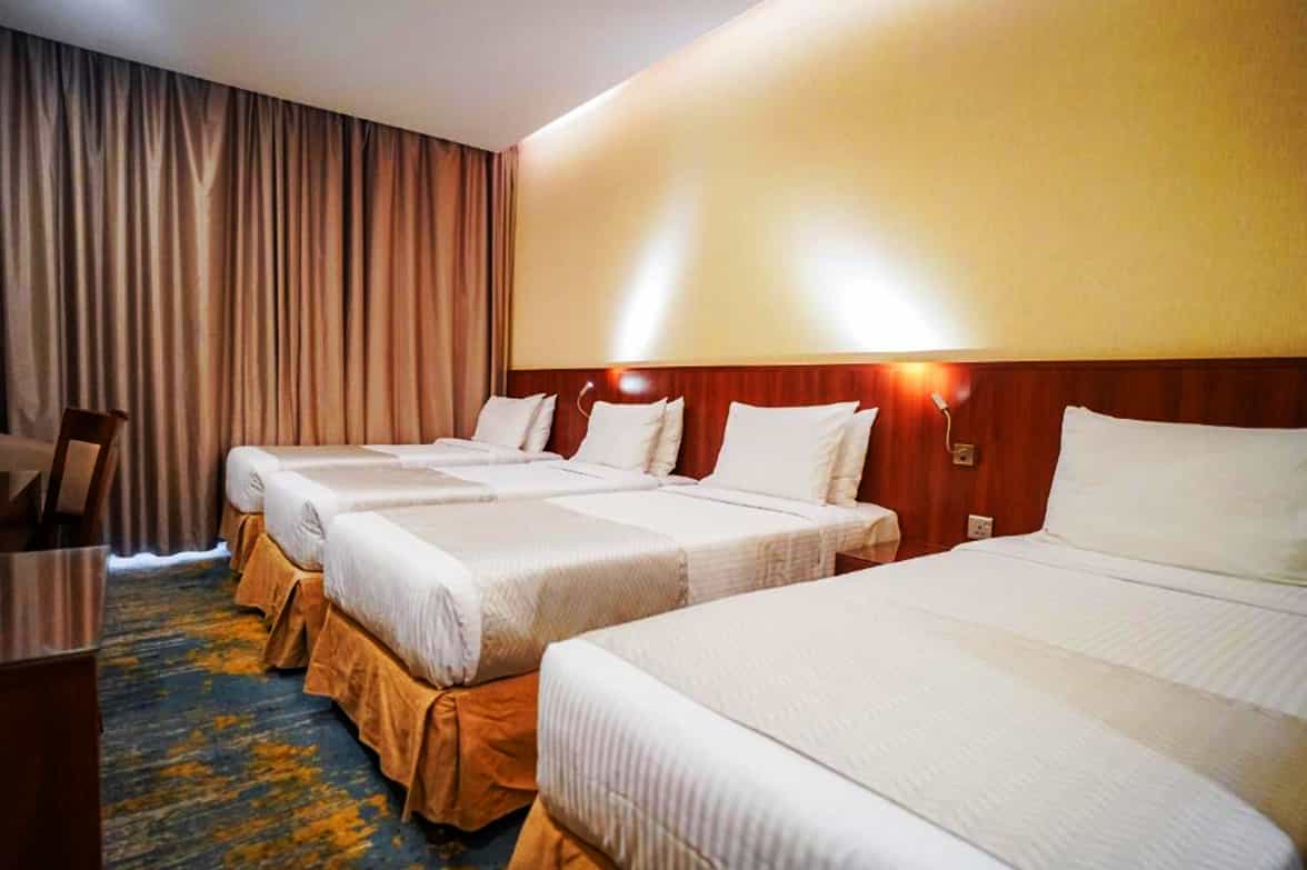 Pleasent Hotel Quad Bed